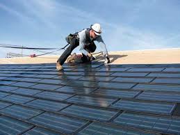 Fast & Reliable Emergency Roof Repairs in Little Chute, WI